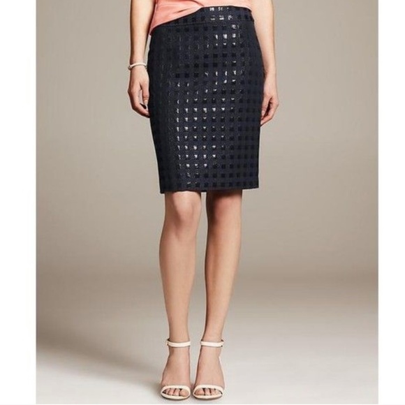 Banana Republic Dresses & Skirts - Banana Republic Blue Square Pencil Skirt. Size 2